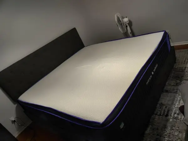 What does Nectar Hybrid Queen Mattress look like 2